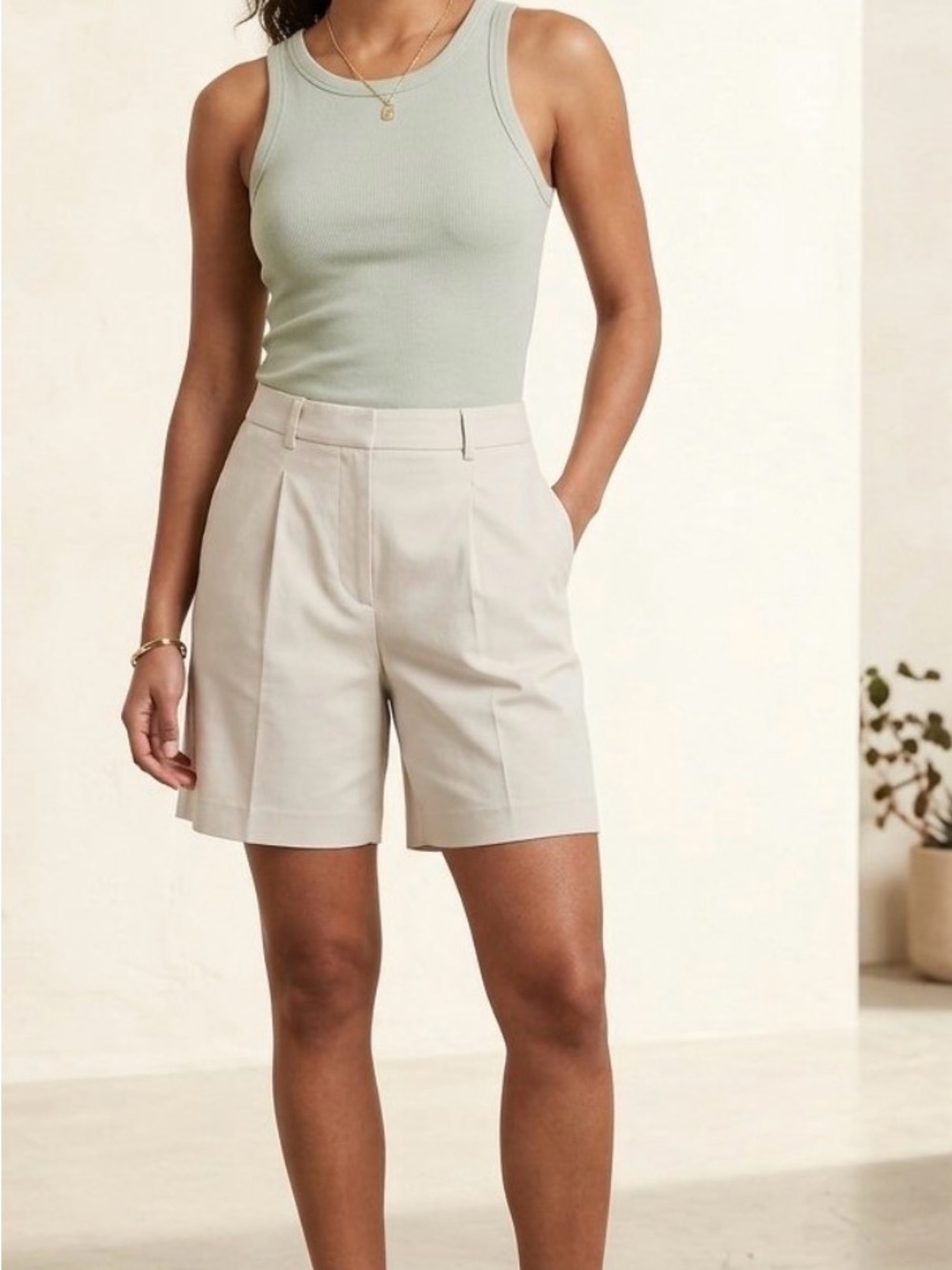 Brooks Brothers Light Beige Tailored Womens Shorts